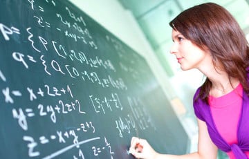В регионах острая нехватка учителей физики и математики