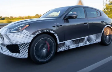 Самый дешевый кроссовер Maserati впервые показали в новом виде