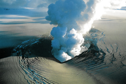 Шотландцев предупредили об угрозе со стороны исландского вулкана