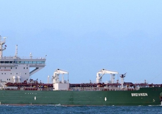 Судно с норвежской нефтью для Беларуси стало на разгрузку в Клайпедском порту