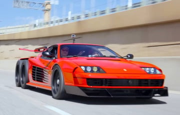 Шестиколесный монстр Ferrari Testarossa удивил на первом тест-драйве