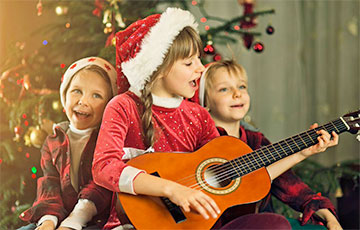 Создана самая крошечная в мире музыкальная пластинка с рождественской песней