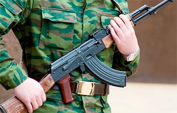 Белоруссий солдат-срочник получил огнестрельное ранение