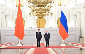 Bloomberg: Московия все сильнее зависит от Китая
