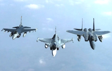 Официально: Швеция передает Украине истребители Gripen