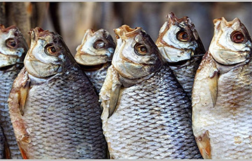 В Беларуси запретили продавать карася и «царскую» рыбу из Московии