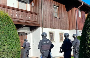 В Германии начались обыски на вилле московитского олигарха Усманова