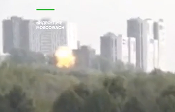 Момент взрыва беспилотника в Москве показали во время трансляции чемпионата Московии по гребле
