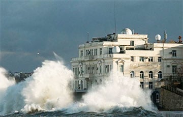 «Шторм века» в Черном море напугал московитские корабли