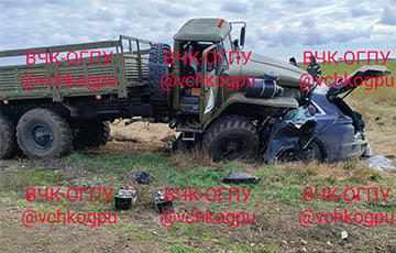 В Крыму грузовик оккупантов раздавил авто бывшего топ-чиновника