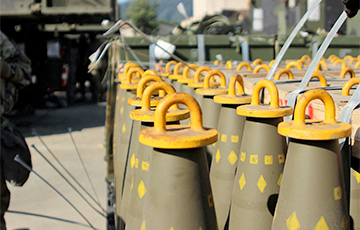 «Они могут радикально изменить ситуацию»: ВСУ получили кассетные боеприпасы от США