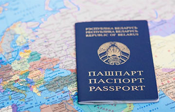 Беларуска приехала из Москвы в Минск заменить паспорт, а ее задержали