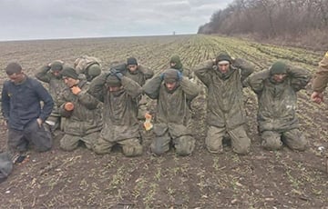 У российских солдат отобрали документы, а тела погибших тайно вывозят