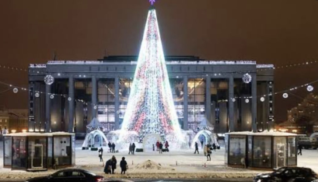 Стало известно, когда зажжется главная елка Беларуси
