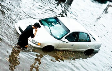 Что беларусам делать с затопленным автомобилем?