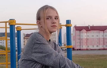 После смерти школьницы в Ельске главврач больницы переведен на другую должность