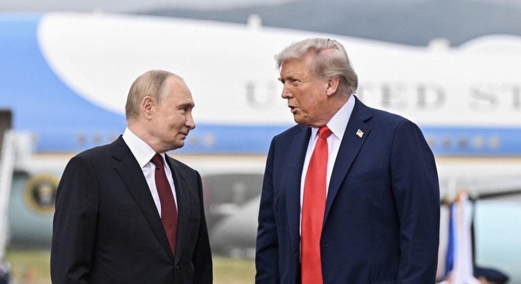 Польша не будет гарантировать безопасность пролета Путина на встречу с Трампом. Что ответил Лавров