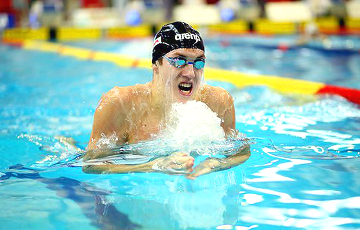 Белорусский пловец Шиманович завоевал золотую медаль ЧМ в Абу-Даби на короткой воде