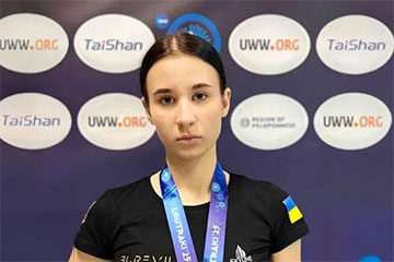 Спортсменки из РФ испугались гимна Украины и сбежали с пьедестала