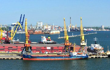 «Коммерсант»: Белорусские нефтепродукты не пойдут в порты Балтии