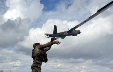 Массированная атака дронов на Крым: взрывы прогремели в Джанкое, Севастополе и Симферополе