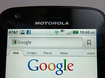 Google приобрел Motorola Mobility