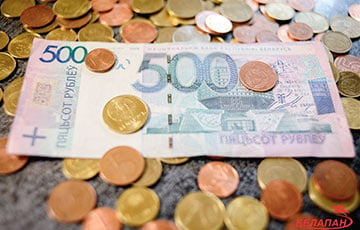 Жительница Слуцка так «задекларировала» деньги, что осталась без 40 тысяч рублей
