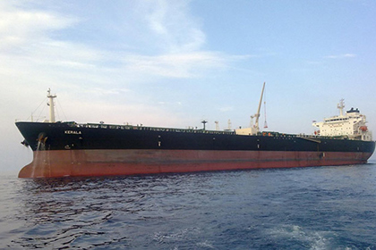Пираты опустошили греческий танкер у берегов Анголы