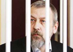 Адвоката Андрея Санникова вновь не допустили к подзащитному