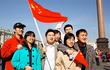 «Министерство образования смачно плюнуло на Китай»