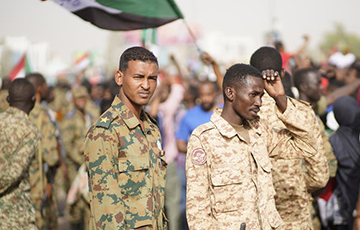 Власть в Судане перешла к военным