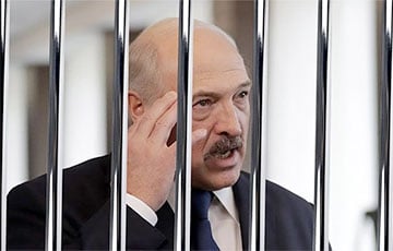 «Лукашенко должен сидеть в клетке»