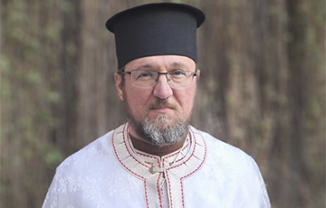 Известного беларусского священника разыскивает милиция