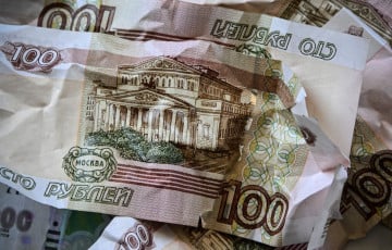 Bloomberg: Быстрый рост рубля ударит по военной экономике Московии