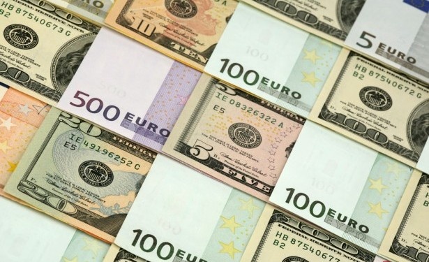 Каким был сентябрь для евро и доллара? (график)