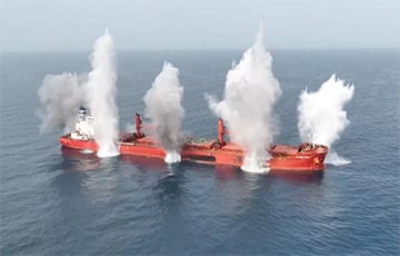 Хуситы потопили два торговых судна в Красном море