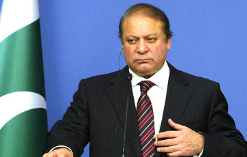 Экс-премьера Пакистана приговорили к 10 годам тюрьмы за коррупцию