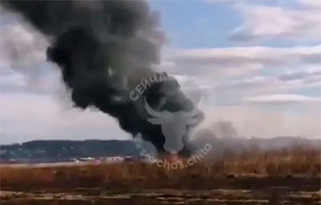 В Забайкальском крае РФ разбился и загорелся вертолет Ми-8