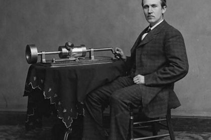 Томас Эдисон пытался создать телефон для общения с мертвыми