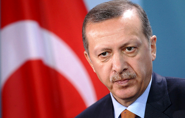 Президент Турции сообщил о заражении «омикроном»
