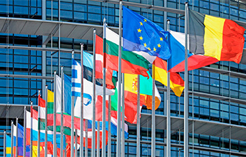 Совет ЕС одобрил предоставление Украине транша в 3,5 млрд евро