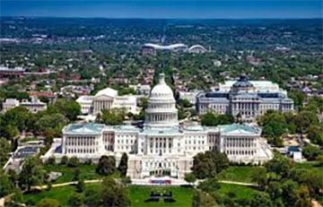 Трамп заявил о намерении переселить бездомных подальше от Вашингтона