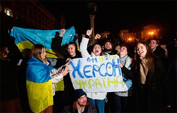 В освобожденный Херсон вернулись украинские военные администрации