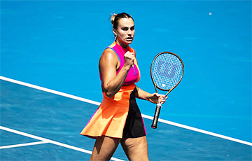 Победив в матче с тай-брейком, Соболенко вышла в 1/4 финала Australian Open