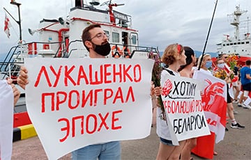 В Батуми прошли марафон и акция солидарности белорусов