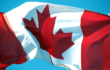 Задержали минчанина, которого ранее арестовывали за флаг Канады в окне
