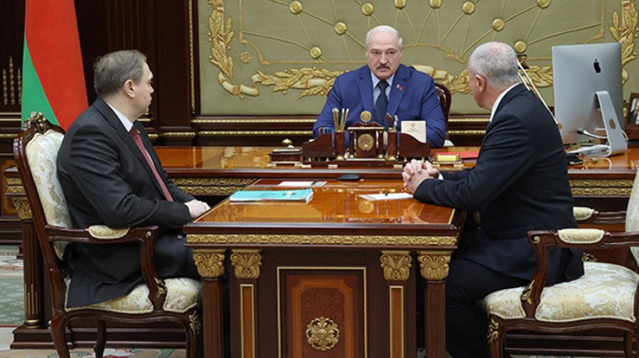 Лукашенко: Мы сами справимся с этими людьми, если их Германия не заберет к себе