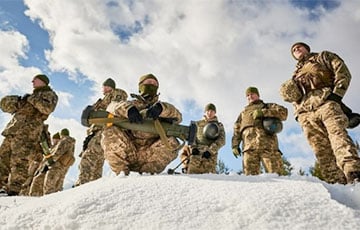 ВСУ пошли в контратаку в Соледаре и отбили один из рудников и ж/д станцию