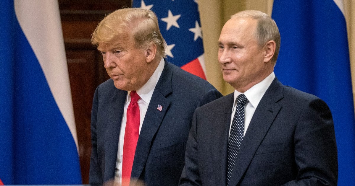 Ушаков озвучил составы делегаций и темы саммита Путина и Трампа на Аляске