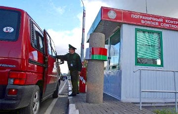 Беларусов задерживают на границе с ЕС